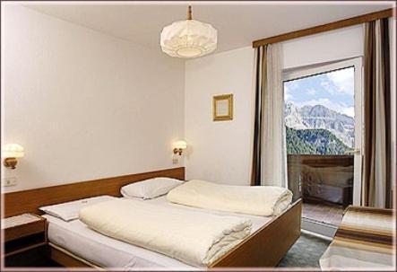 Garni Sayonara Hotel Selva di Val Gardena Ngoại thất bức ảnh